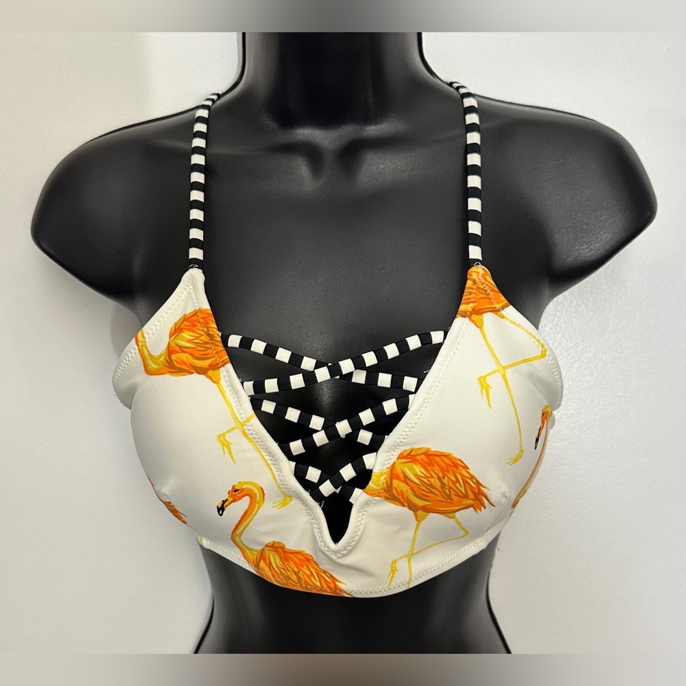 Cupshe | Medium Flamingo Print Bikini Top with B&W strip crisscross laced ties